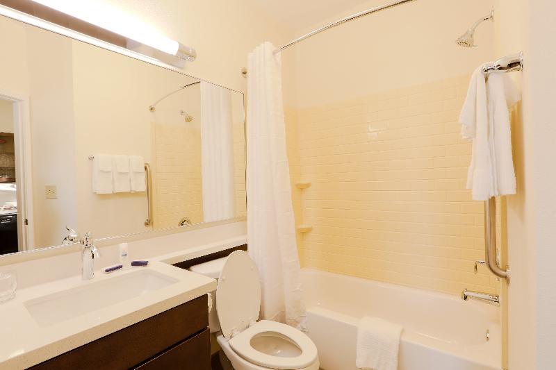 Candlewood Suites Auburn By Ihg Eksteriør billede